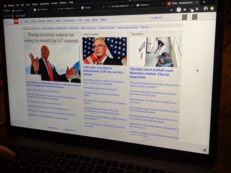 File:Degraded internet stupid hackathon.jpg